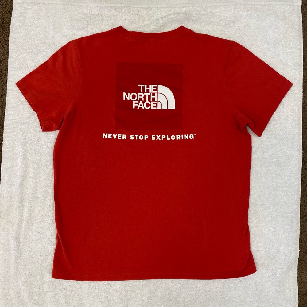 The North Face T-Shirt Red S/S Womens Size Medium